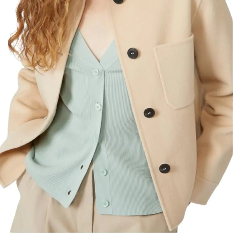 WEEKEND MaxMara Coat Women's White-4