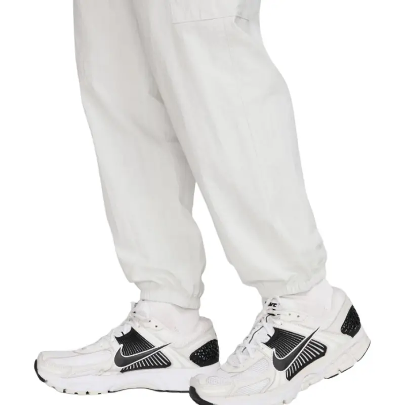 Nike Club Men's Woven Cargo Pants-3