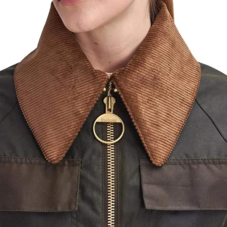 BARBOUR Jackets Coats Women's Olive-6