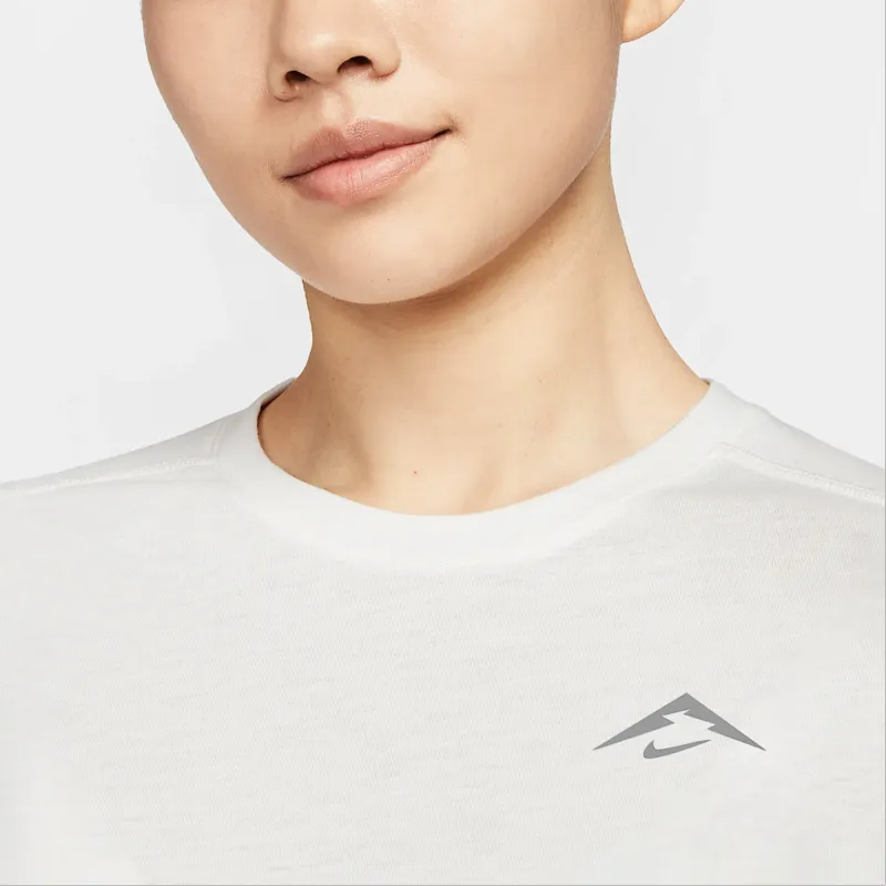 Nike Clothing T Shirts Women's White-2