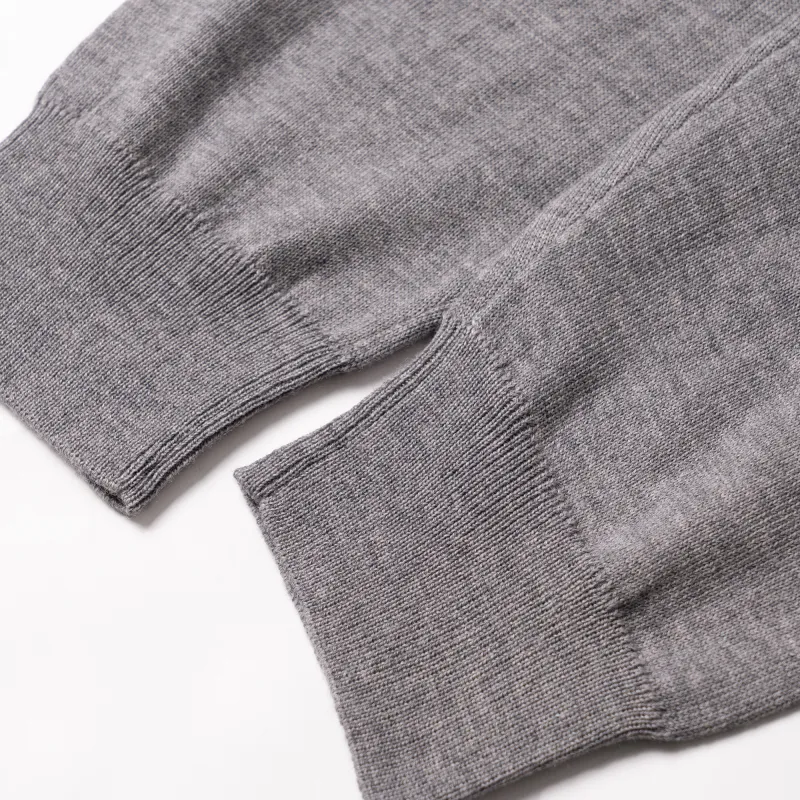 HUGO BOSS Logo Embroidered Crewneck Jumper-3