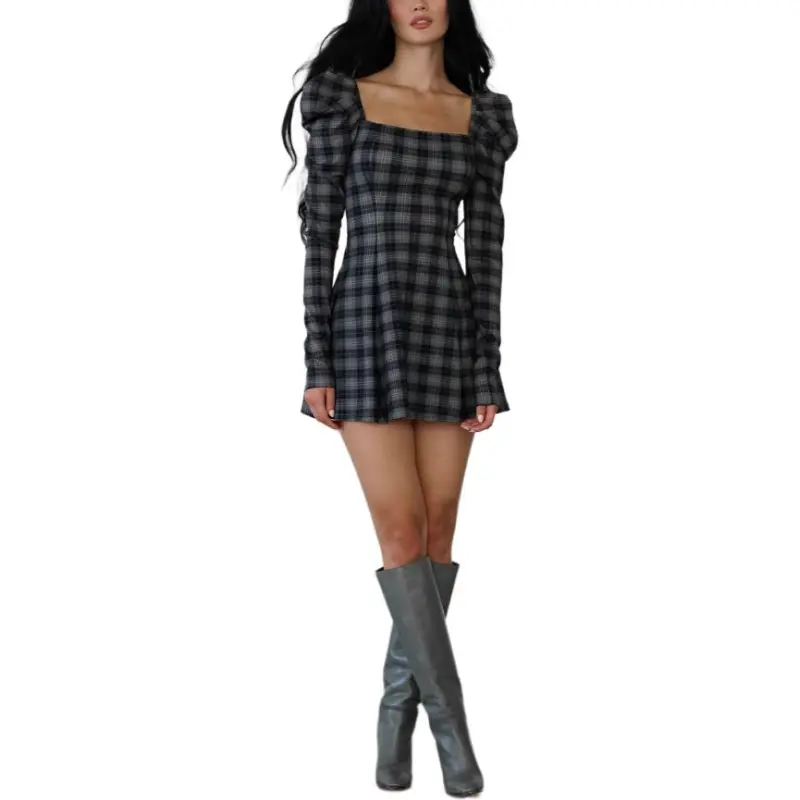 Selkie Collection FW24 Long-Sleeved Dresses Women's Gray White Interlocking Plaid Print-4