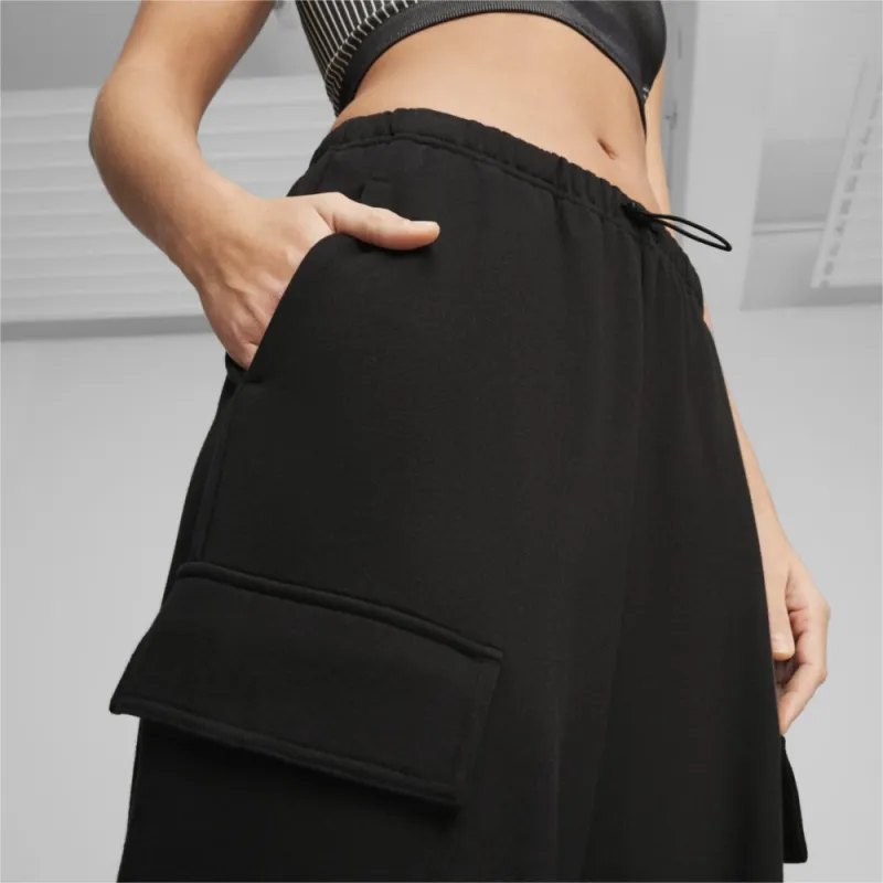 PUMA DARE TO RELAXED CARGO SWEATPANTS Casual Pants Women's Black-5