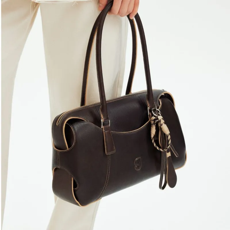 KUNOGIGI Cow Leather Shoulder Bag Large Size Women's Sandy Brown With A Brushstroke Effect-3