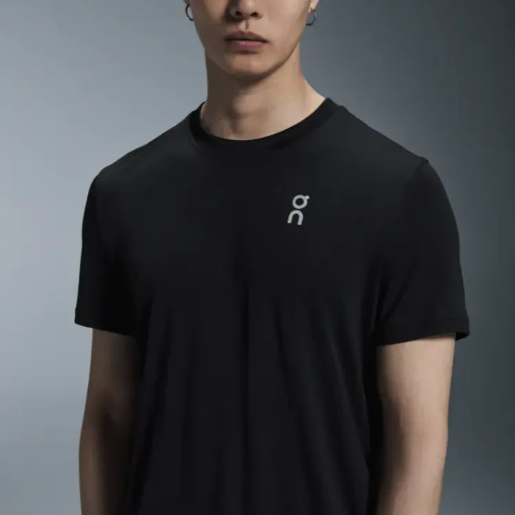 On Pace T Shirts Men Black-2