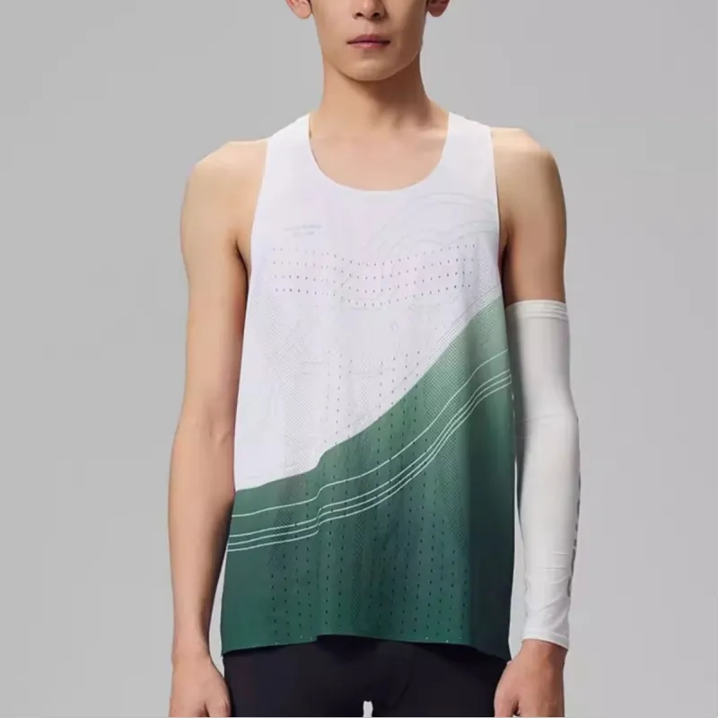 Saucony Tank Top Unisex Peacock Green Gradient Print-2