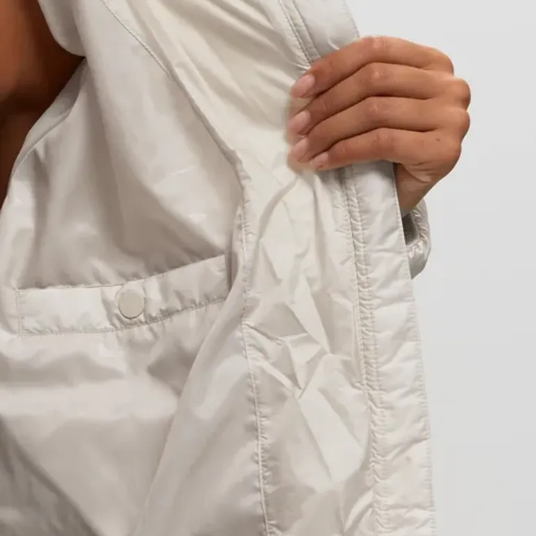Nike Sportswear Swoosh Puffer PrimaLoft® Women's Therma-FIT Oversized Parka-3