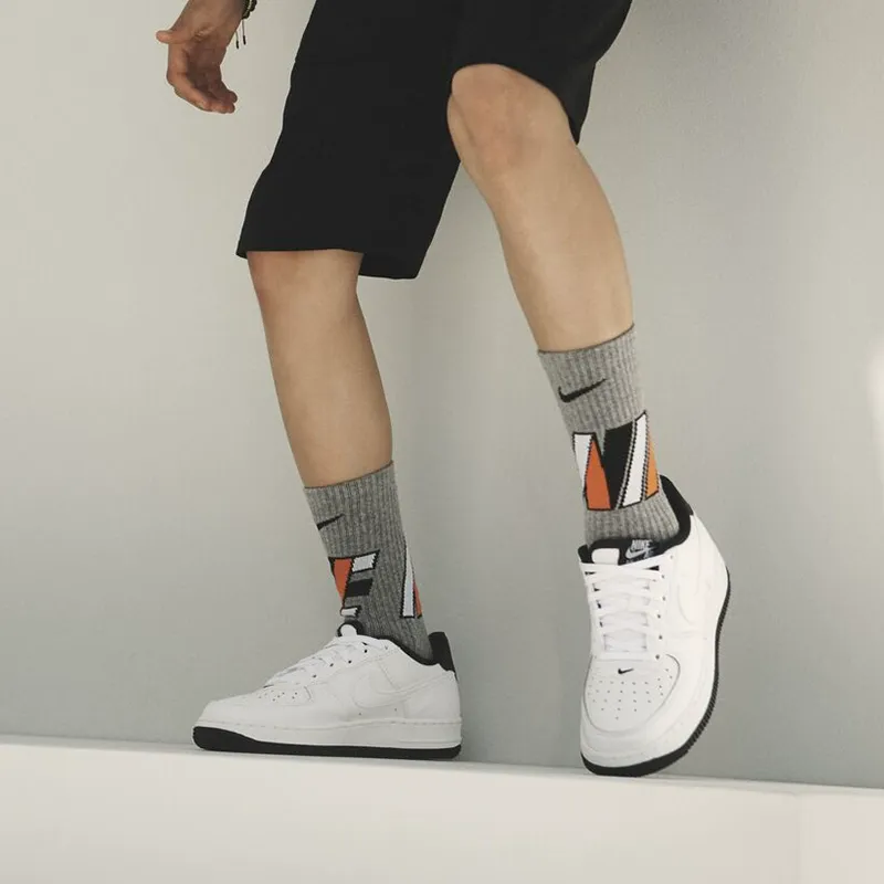 Nike Air Force 1 '07 ESS GS 'White Black'-1