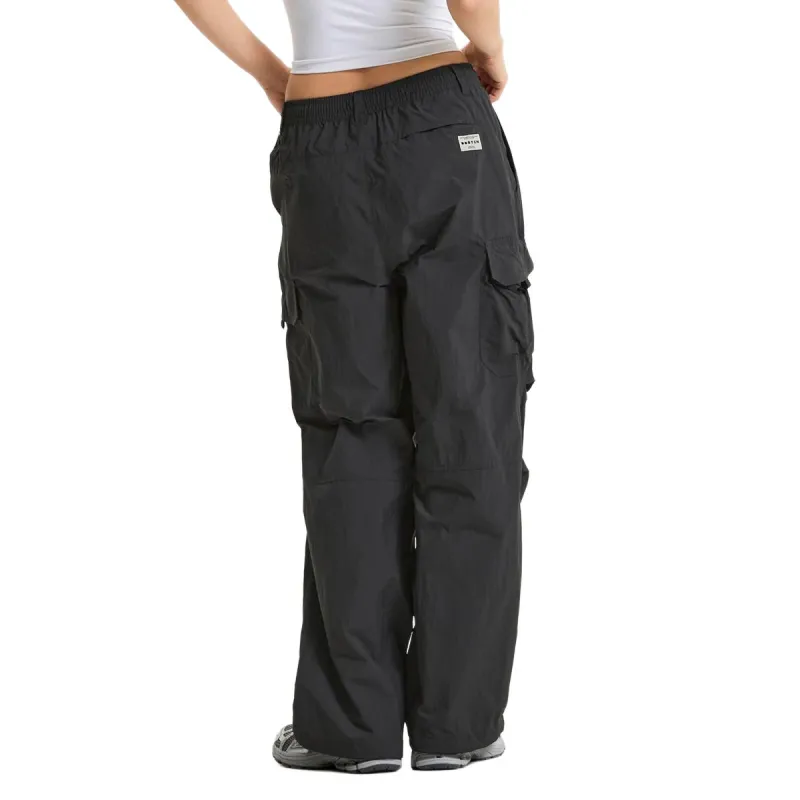 New Balance UNI FROZEN Cargo Pants Unisex Charcoal-3