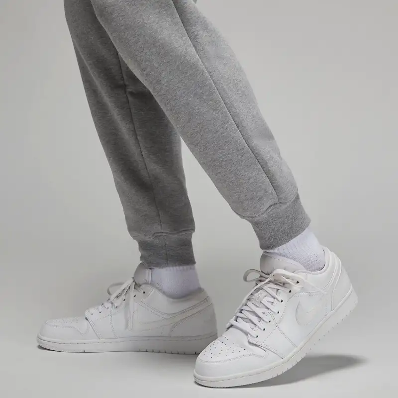 Jordan Essentials Fleece Standard Fit Pants-3