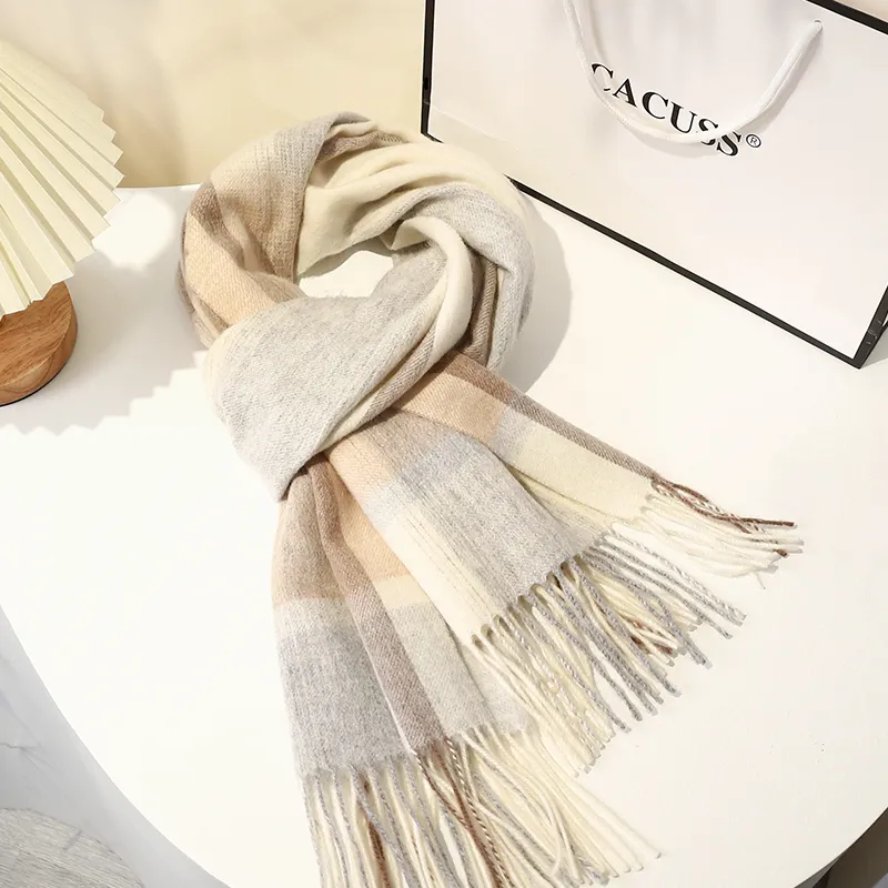 CACUSS Junior Knit Scarves Women's-2
