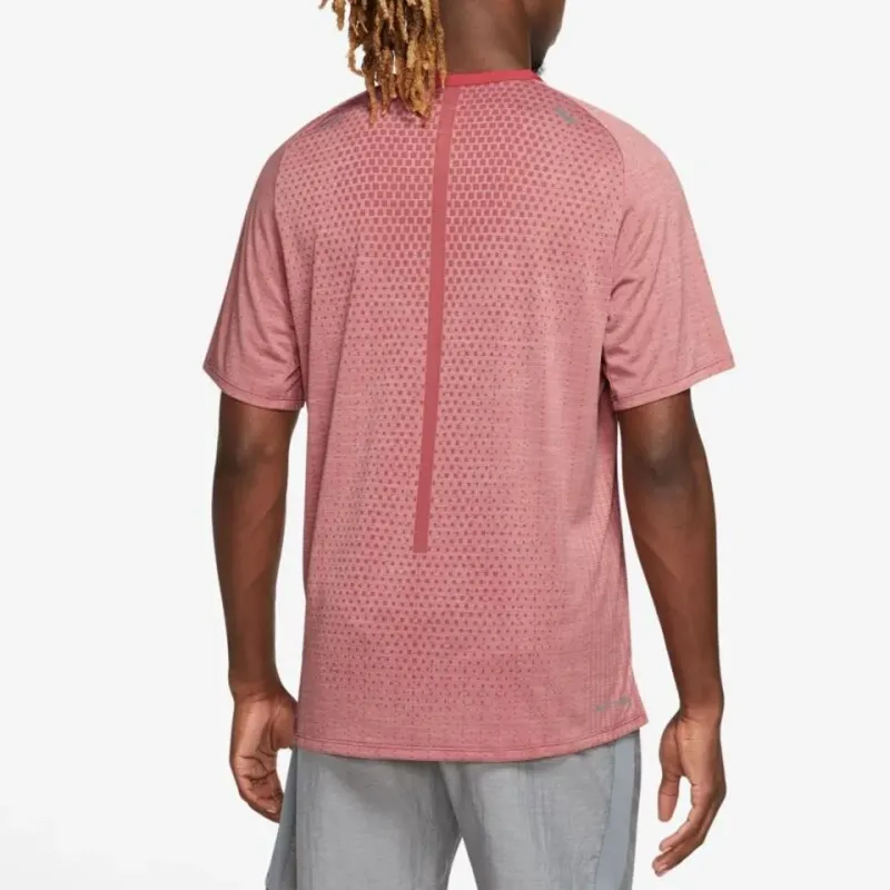 Nike T-Shirts Men Stardust Red-4