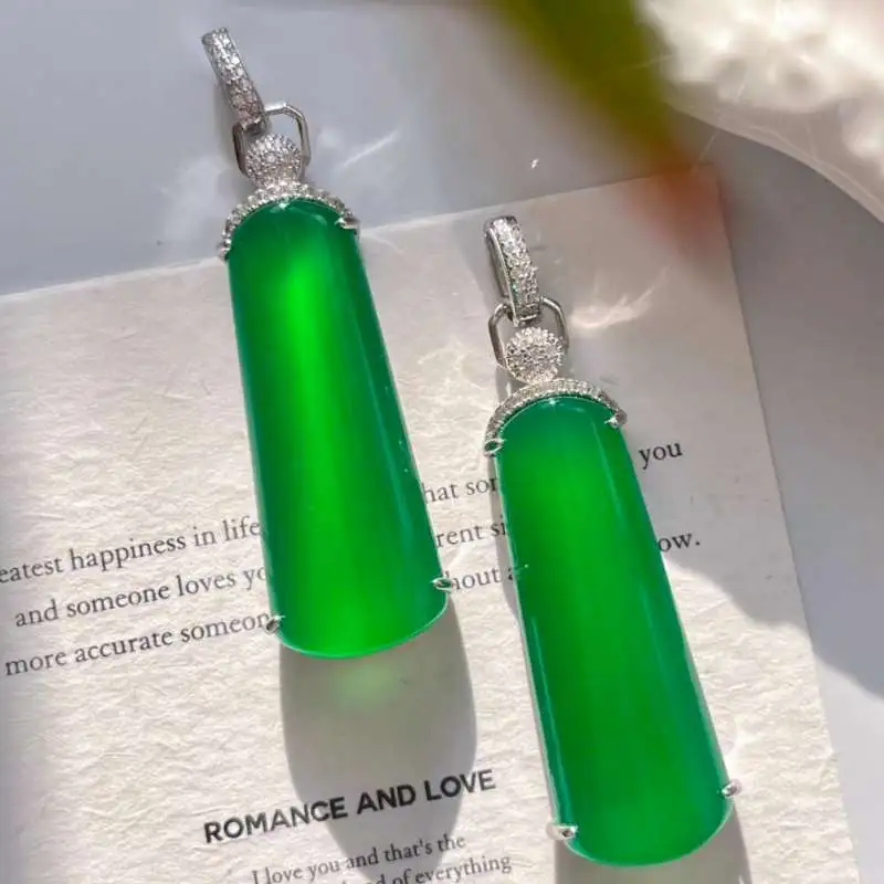 Grace Chalcedony Necklaces Unisex-2