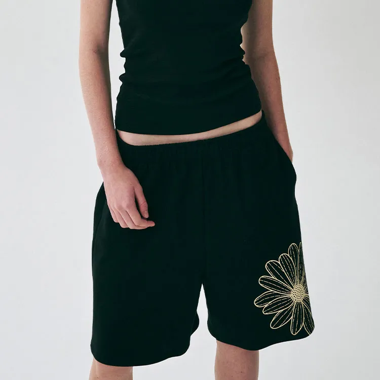 MARDI MERCREDI SS25 OVERSIZED SWEAT BERMUDA FLOWER_BLACK CREAM Casual Shorts Korean Style Women's Black Cream-3
