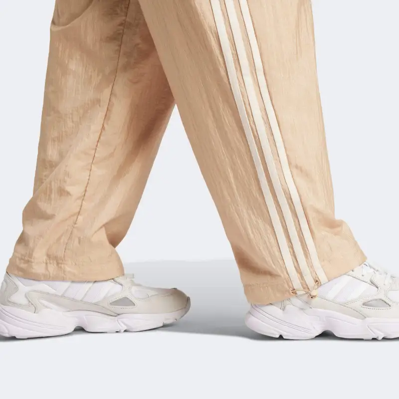 Adidas Originals 3 Stripes Ballon Track Trousers-5