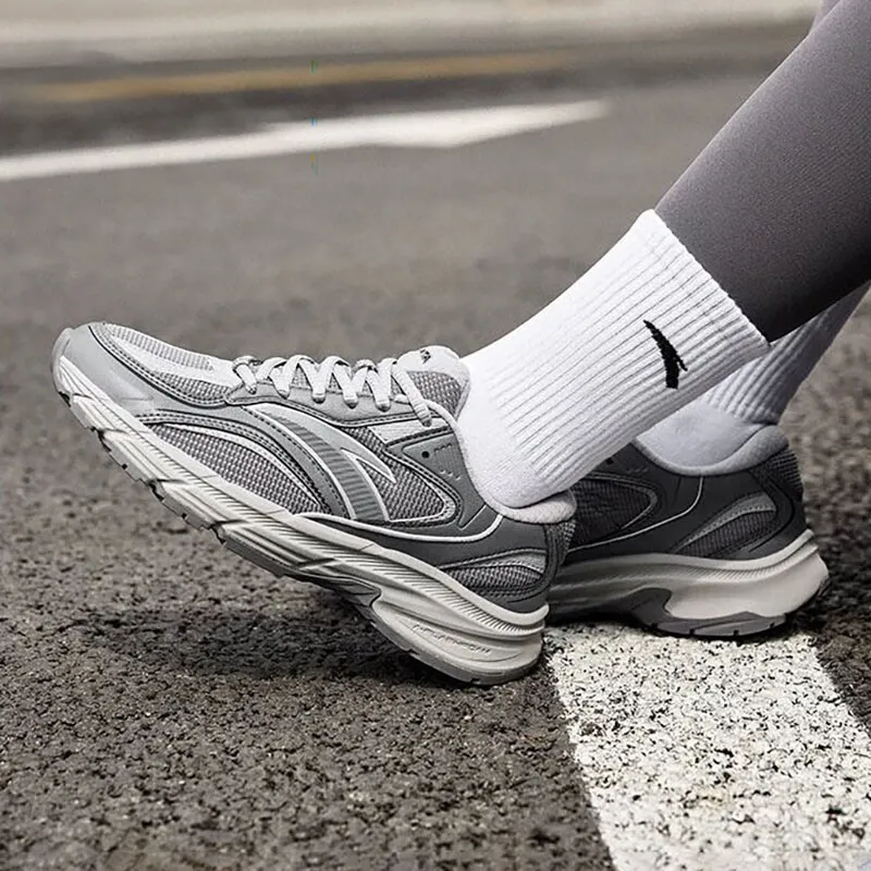 Anta AT952 Durable Breathable Low Top Running Shoes Women's Gray-1