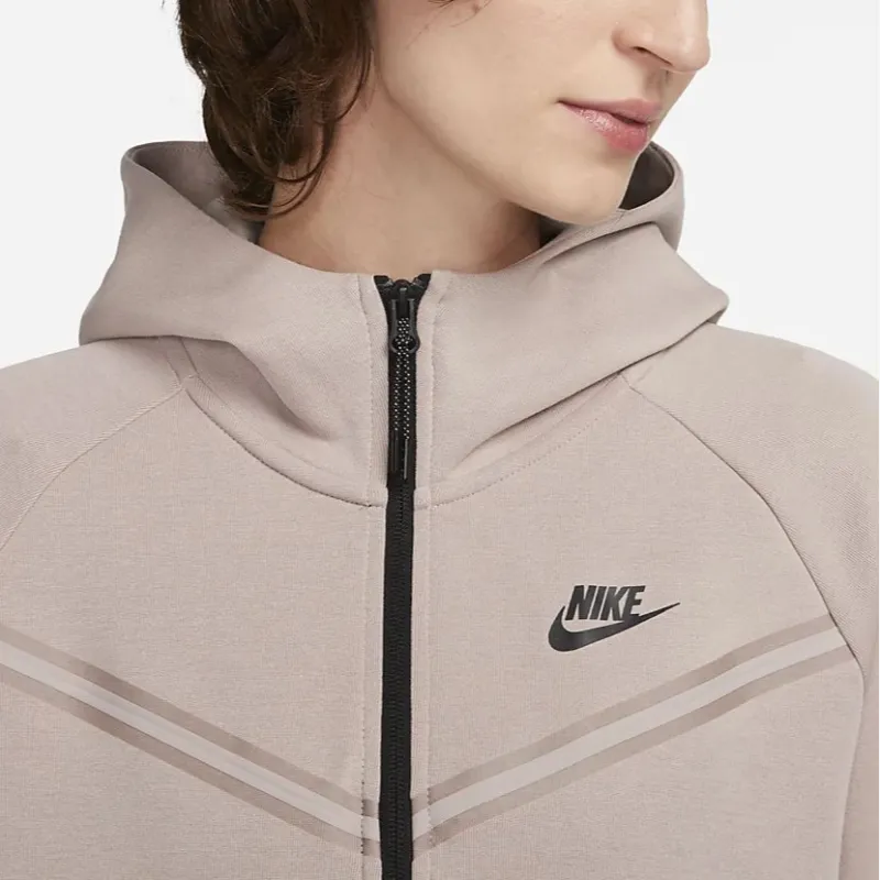 Nike Sportswear Women's Tech Fleece Full Zip Hoodie Diffused Taupe/Black-4