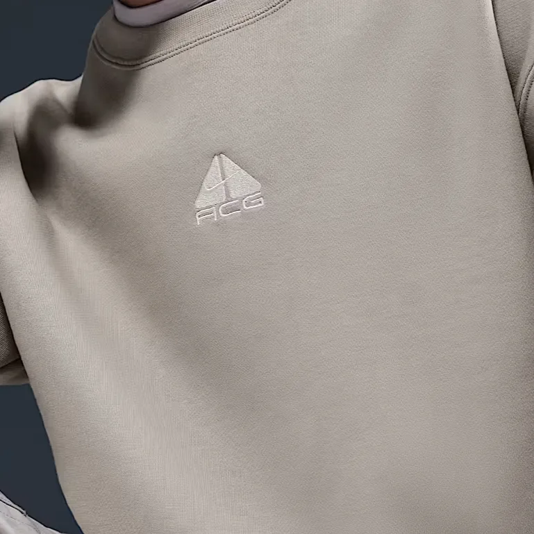 Nike Therma Sweatshirt Women's Gray-3
