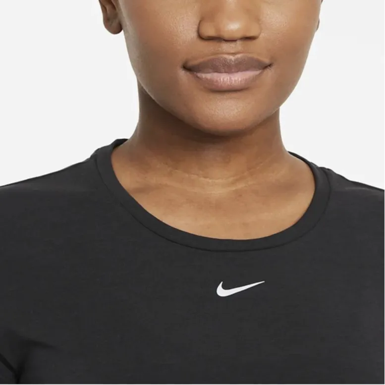 Nike Dri Fit T Shirts Women's Black-4
