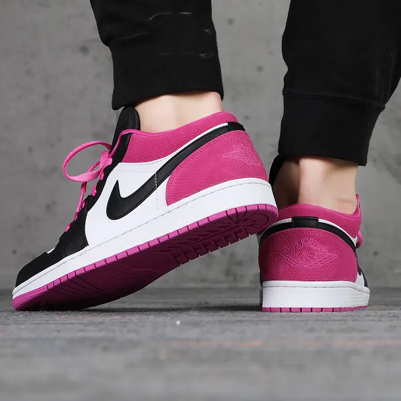 Jordan 1 Low Black Active Fuchsia GS-2