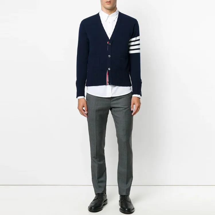 THOM BROWNE 4 Bar Stripe Cardigan-3
