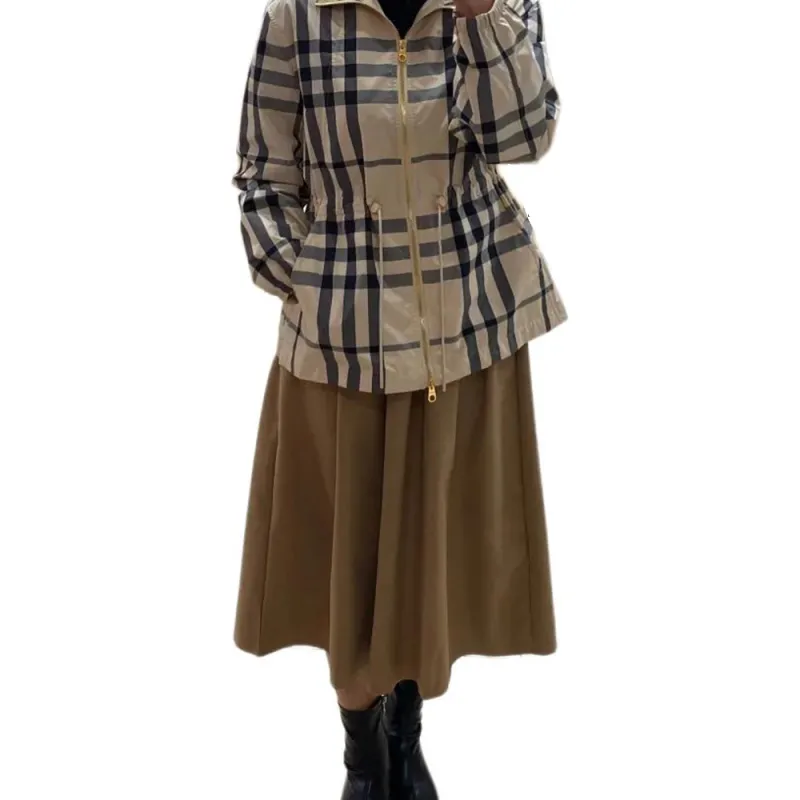 Burberry Jackets & Coats Women's Multicolor-2