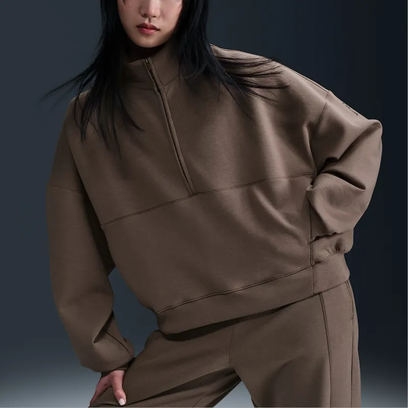 Nike 24.7 ImpossiblySoft Women's Dri FIT Oversized 1/2 Zip Top-2
