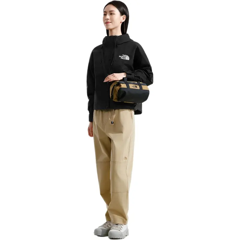 THE NORTH FACE City Outdoor Collection Windbreaker Jackets Women's JK3/Cosmic Black-1