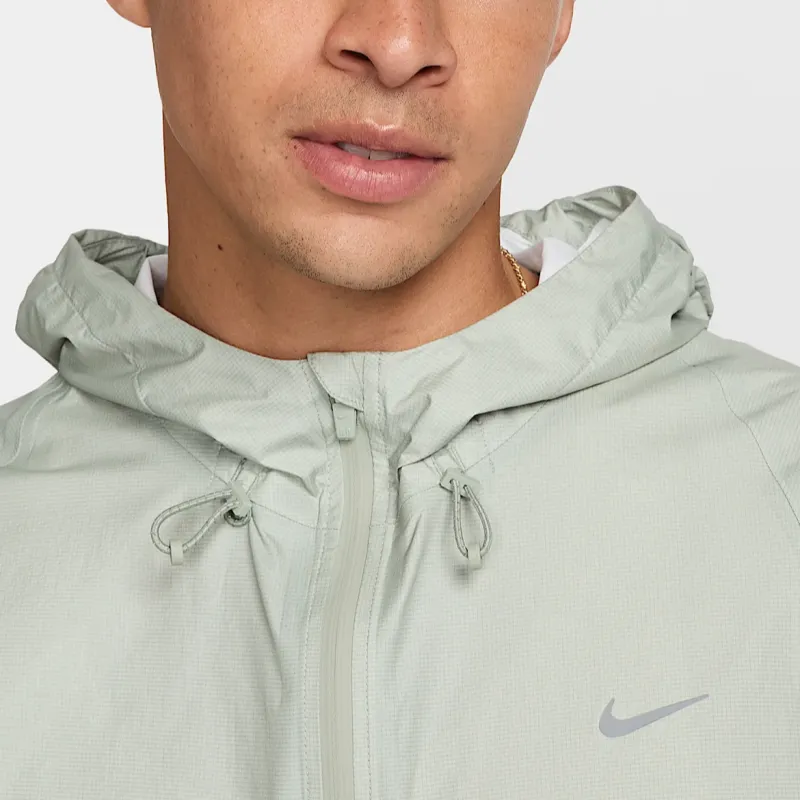 Nike Running Division Men's Storm-FIT Adv Running Jacket-2