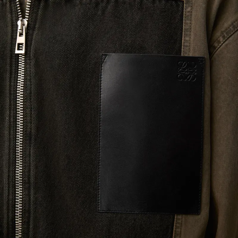 LOEWE Logo Embossed Zip Up Jacket-4