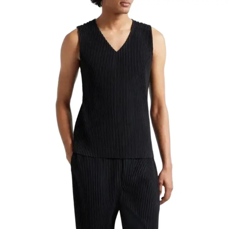 ISSEY MIYAKE Pleated Top-1