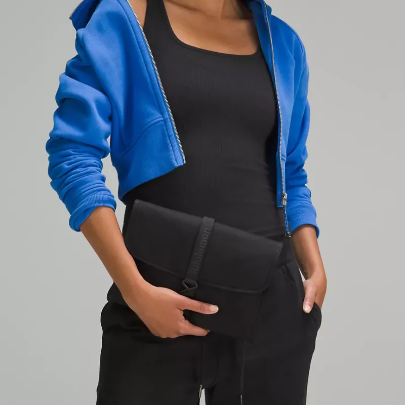 Lululemon Nylon Toiletry Bag Regular Unisex Black-3