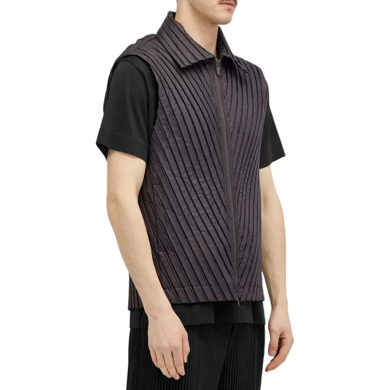Homme Plissé Issey Miyake Pleated Zip up Gilet-3