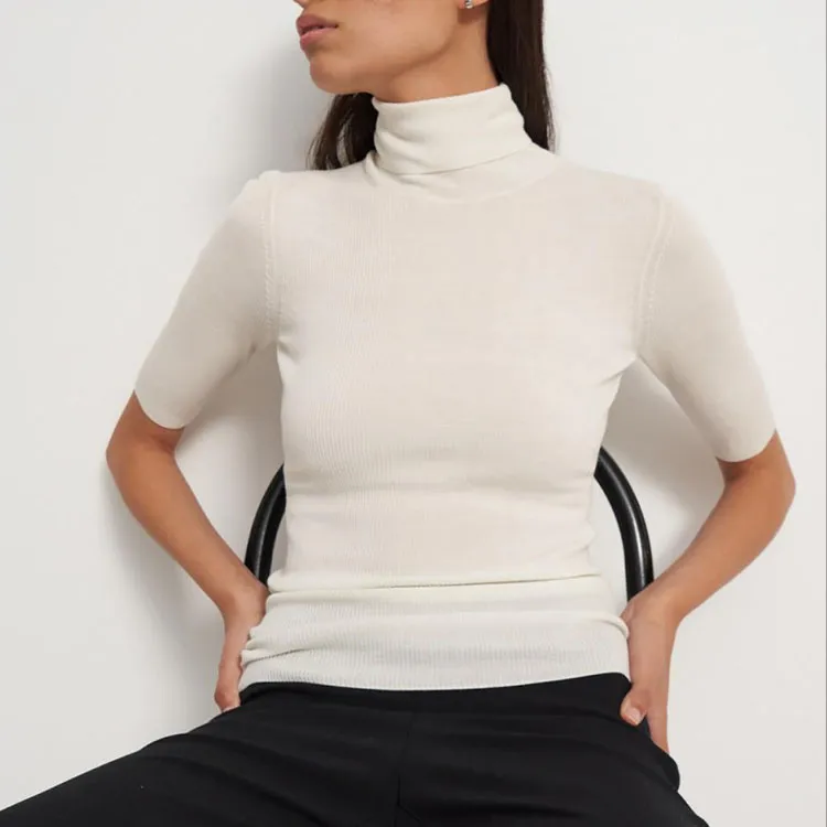 THEORY Leenda Short Sleeved Turtleneck Jumper-2