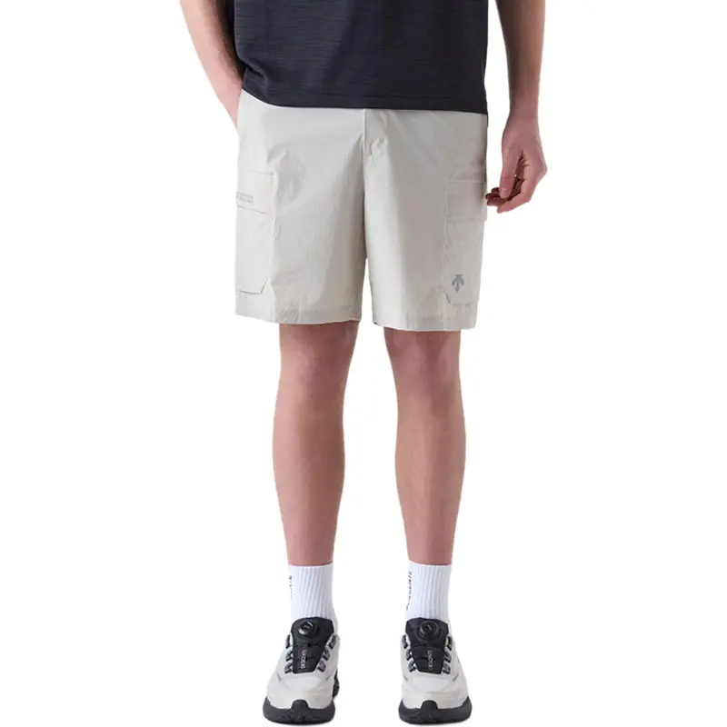 DESCENTE Casual Shorts Men-11