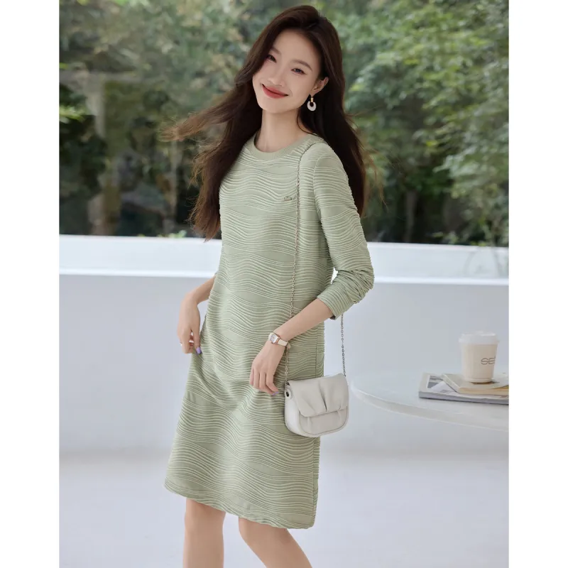 Mo Han Yi Mei Long Sleeved Dress Women's Gray Pea Green-3