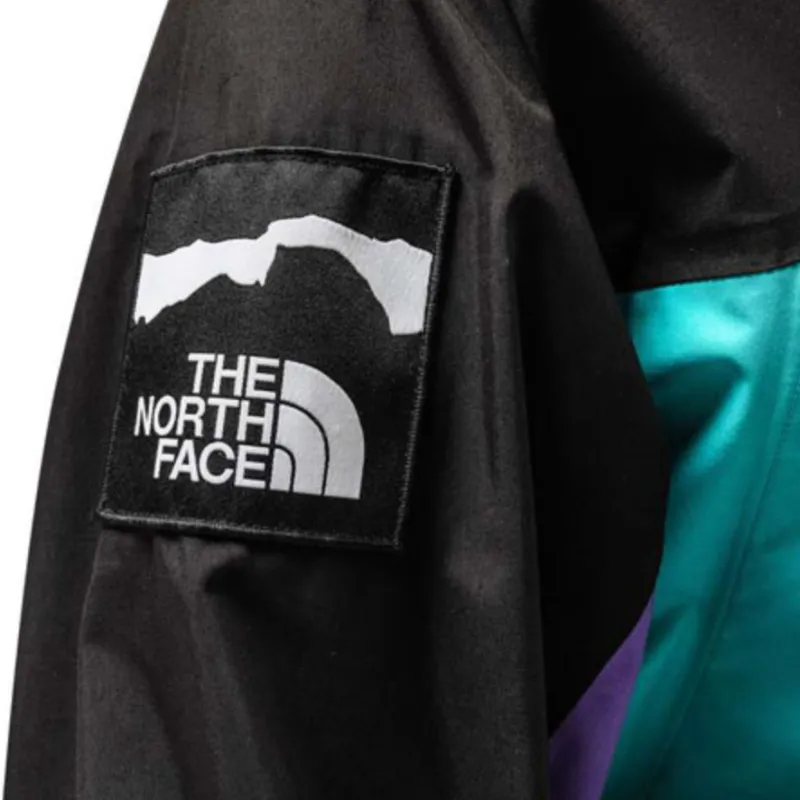THE NORTH FACE X Invincible 1994 Retro Mountain Light Jacket-3