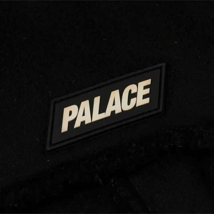 PALACE Sherpa Faux Suede Funnel-3