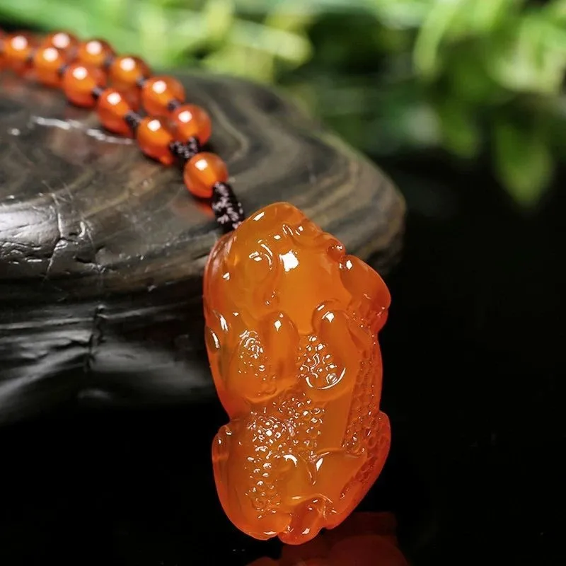 JUNWEN Chalcedony Necklaces Unisex-3