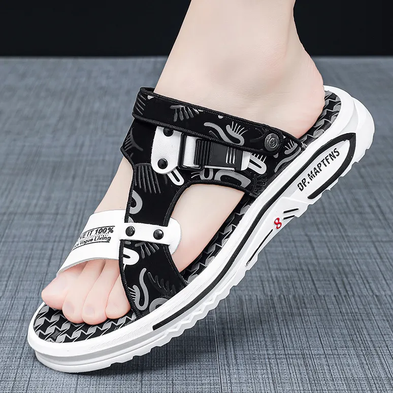 Bull charm Beach Sandals Men-1