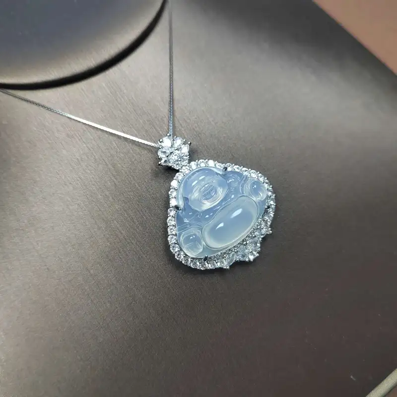 Grace Chalcedony Necklaces Women's-4