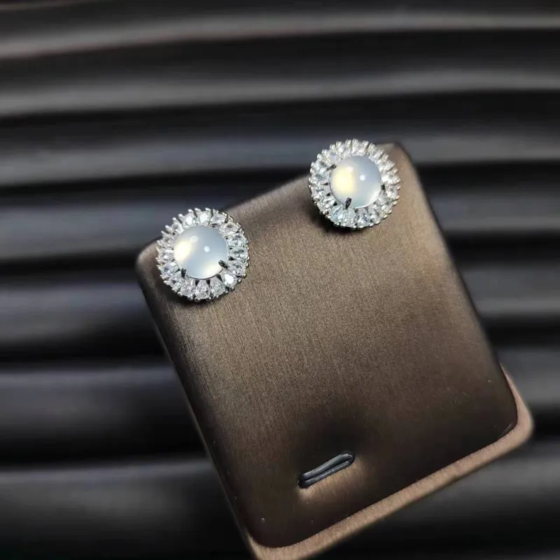 JUNWEN Chalcedony Stud Earrings Women's-2