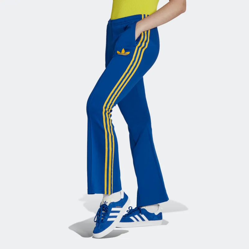 Adidas originals Women's ADICOLOR 70S FLARED TRACK PANTS