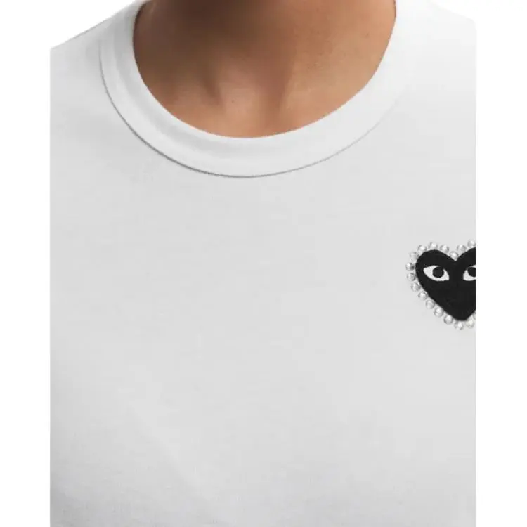 COMME DES GARCONS SHIRT Emblem Rhinestone Heart T-Shirt-2