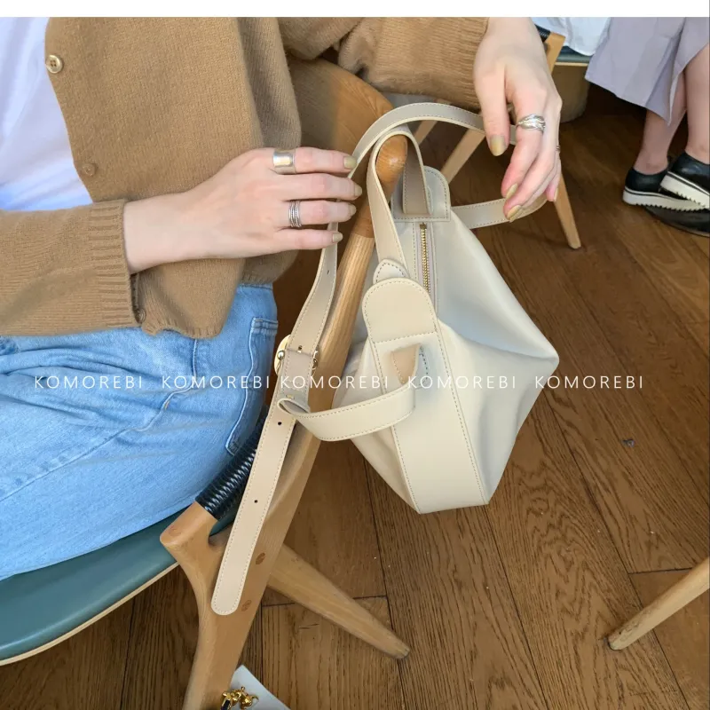 Shinpos Shoulder Bags-10