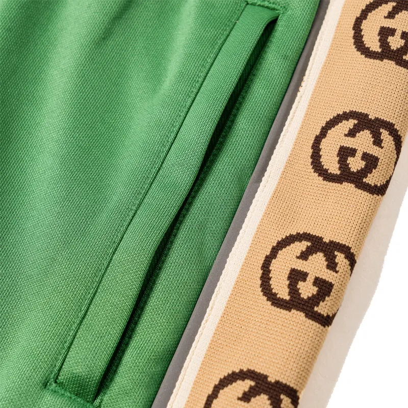 GUCCI Casual Shorts Men Green-3
