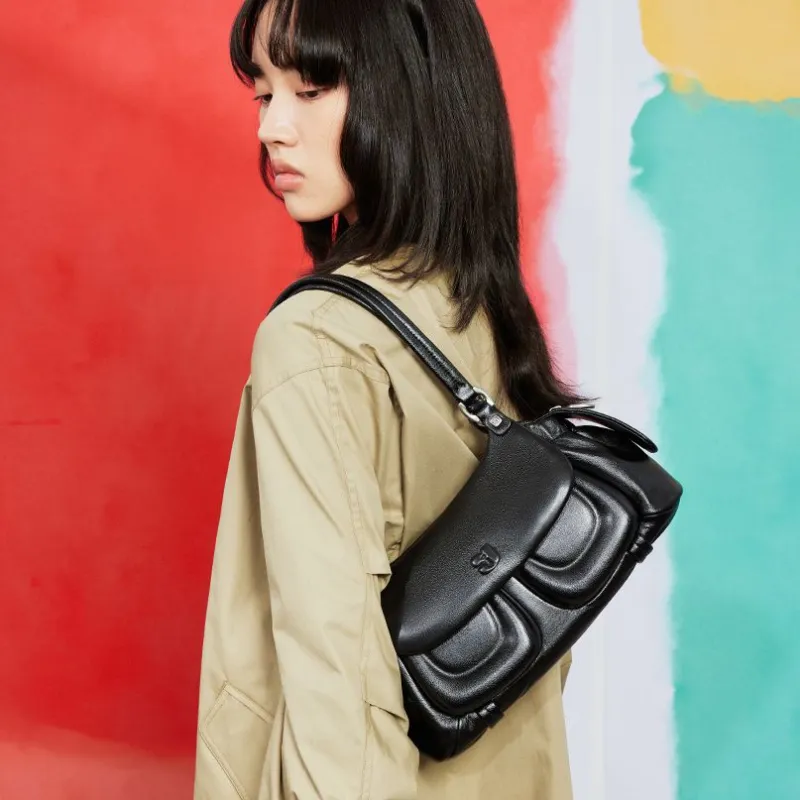 KUNOGIGI Cow Leather One Shoulder Handbags Unisex Black-2