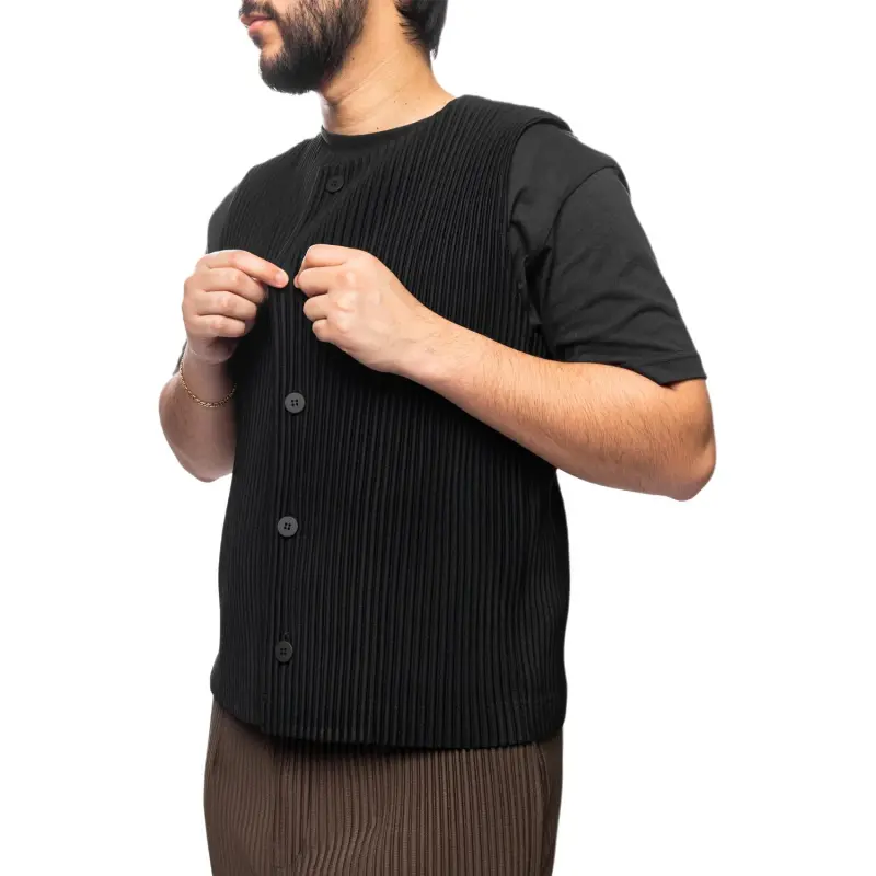 ISSEY MIYAKE Tank Top Men's Black-2
