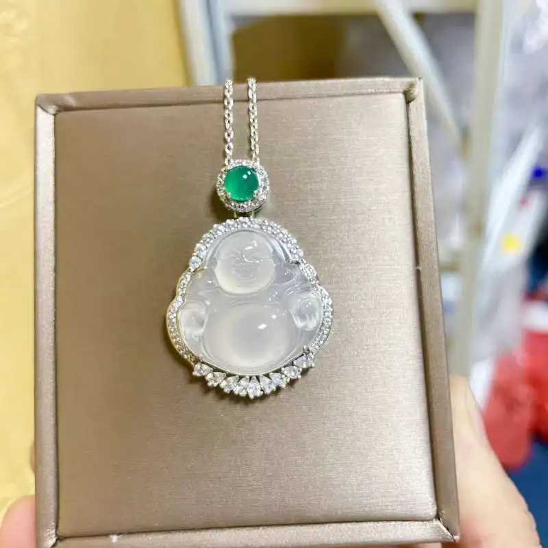 JUNWEN Chalcedony Necklaces Unisex-1
