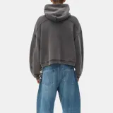 ASOS EDITION Beige T-shirt med smal pasform og broderi